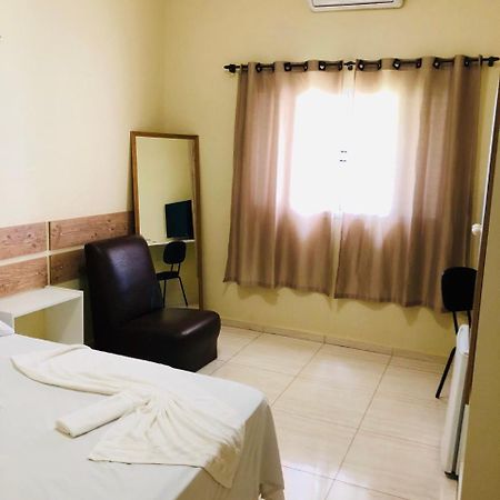 Porto Verde Hotel Линс Экстерьер фото