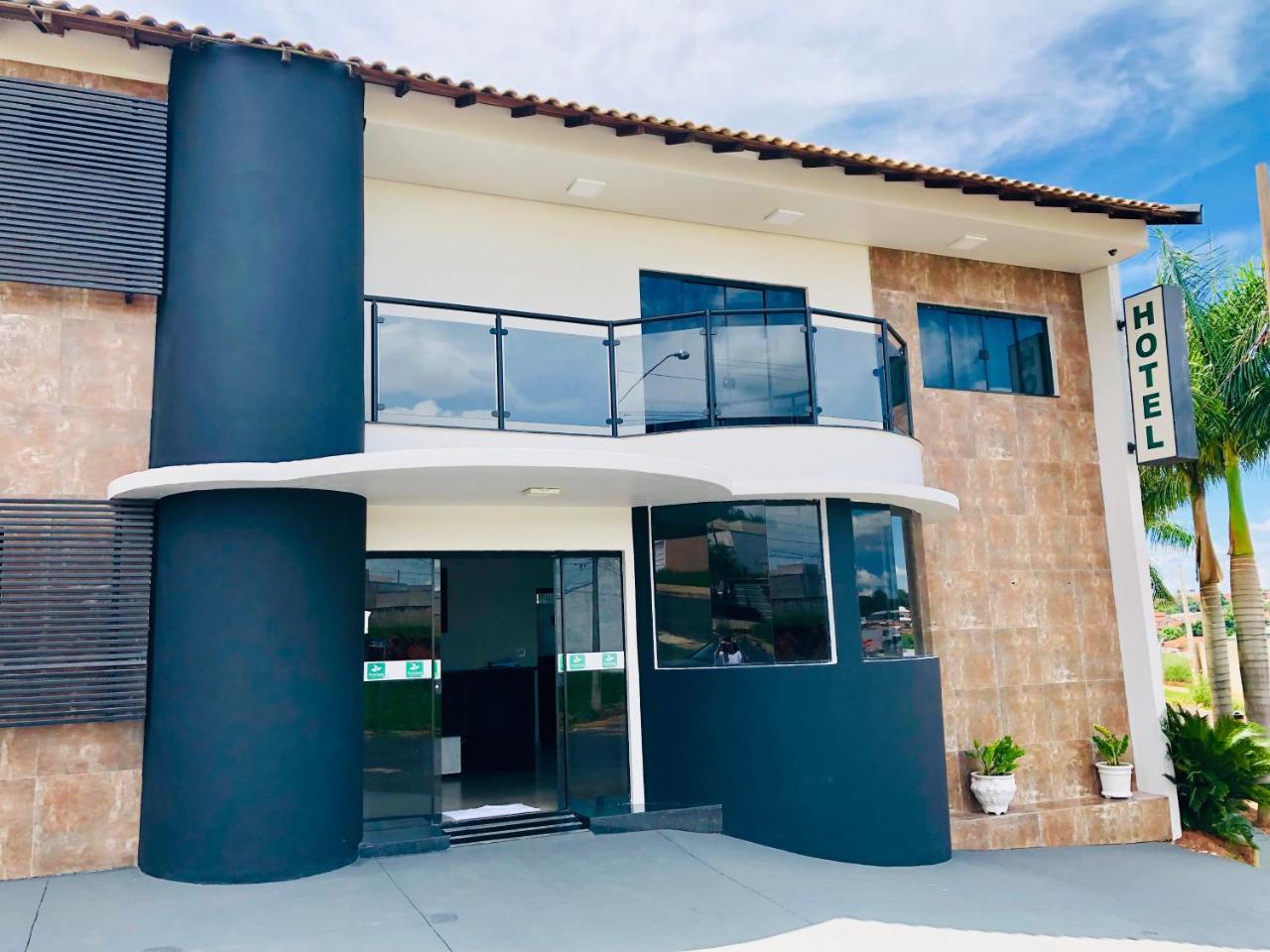 Porto Verde Hotel Линс Экстерьер фото
